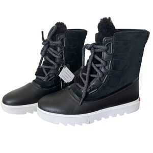 Sorel Joan of Arctic Next Lite Shearling Trimmed Suede Boots Size 9